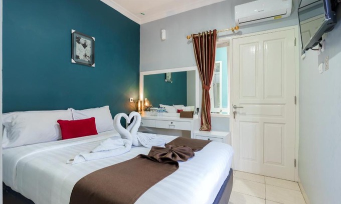 Bogor Timur Hotel | Fast Hous Syariah Bogor Mitra RedDoorz