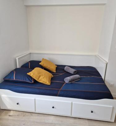 Orleans Apartment | Faubourg des voyageurs 5 - Studio climatisé 2 personnes - proche axe autoroute