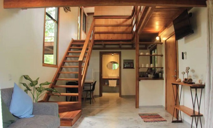 Buenos Aires Cabin | Feeling Trees Jungle Lodge- Casa Peces-