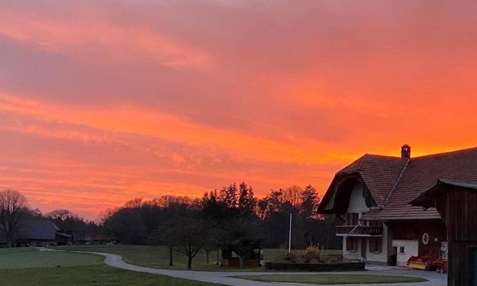 Courtepin House | Ferienhaus für 6 Gäste mit 130m² in Barberêche