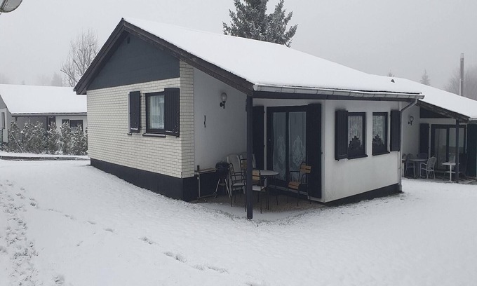 Usseln House | Ferienhaus mit Terrasse im Skigebiet