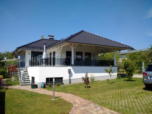 Alt Gaarz House | Ferienhaus Salzhaffblick