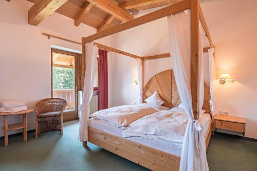 Castelrotto Apartment | Ferienparadies Sabina Zirbel