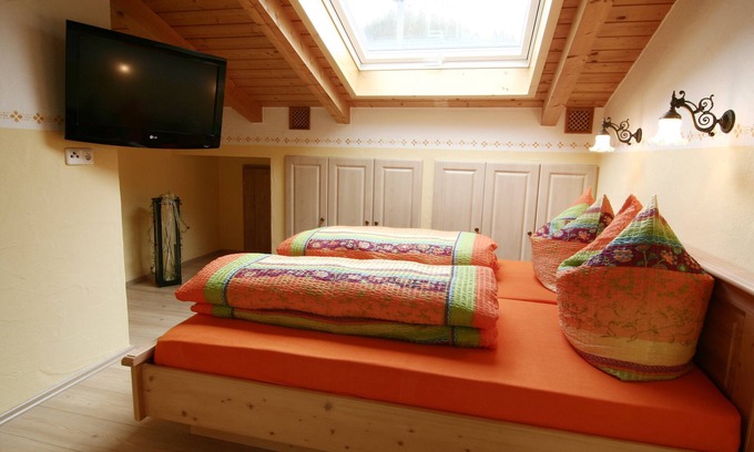 Ramsau bei Berchtesgaden Apartment | Ferienwohnung Adlerhorst, 2-4 Personen, 2xdu/wc, Whirlpool,balkon,2 Schlafzimmer