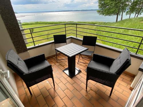 Schausende Apartment | Ferienwohnung Am Leuchtturm