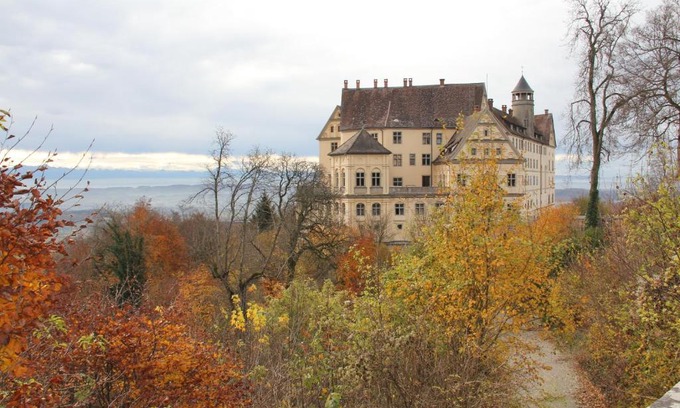 Heiligenberg Apartment | Ferienwohnung am Schloss