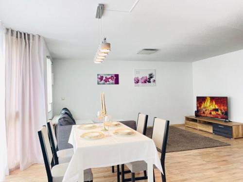 Denkendorf Apartment | Ferienwohnung Denkendorf 2