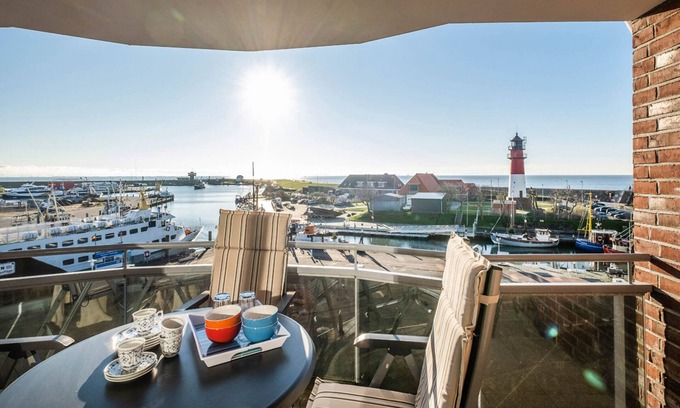 Busum Apartment | Ferienwohnung für 2 bis 4 Personen am Büsumer Museumshafen