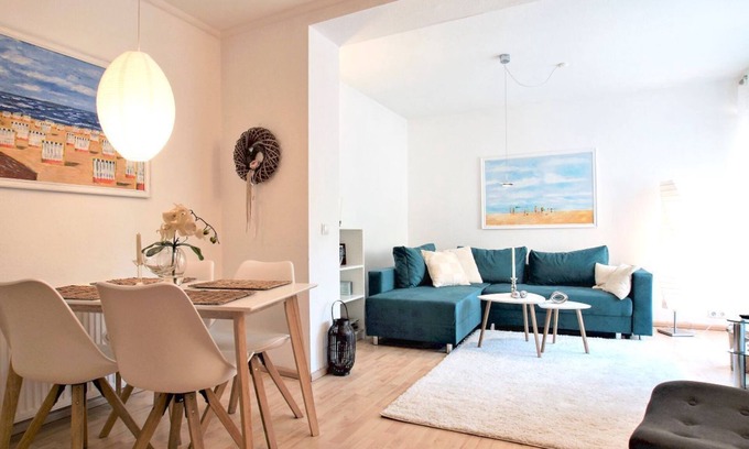 Sahlenburg Apartment | Ferienwohnung für 4 Personen, Liebevoll Gestaltet, mit Schöner Terrasse - Haus Wexler