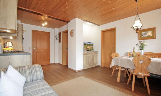 Inzell Apartment | Ferienwohnung Falkenstein für 2 Personen, 39 m²