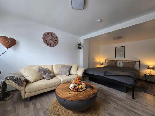 Berg Apartment | Ferienwohnung Kirchblick Nideggen