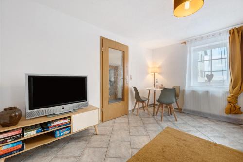 Neubulach Apartment | Ferienwohnung Malia