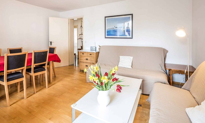 Stuhlinger Apartment | Ferienwohnung mit 80qm, 2 Schlafzimmer für max. 6 Personen