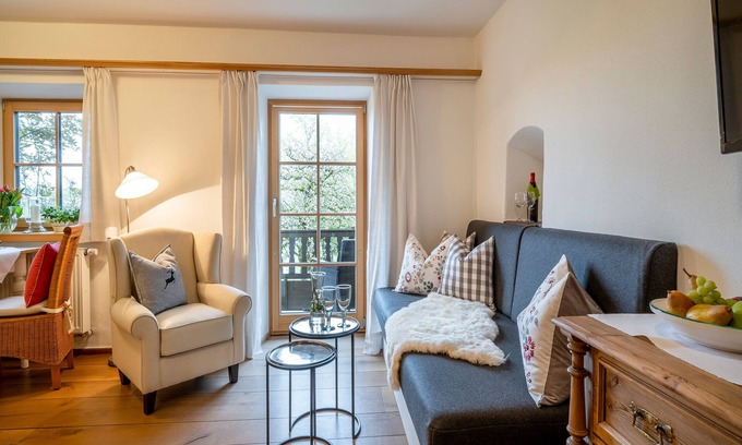 Hoslwang Apartment | Ferienwohnung Obstgarten, 47 qm 1. Stock, 1 Separates Schlafzimmer