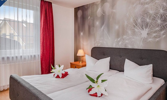 Korswandt Apartment | Ferienwohnung Waldhaus 4.2 - Gemütlicher Ferienbungalow in Ruhiger Waldrandlage, 800 m vom