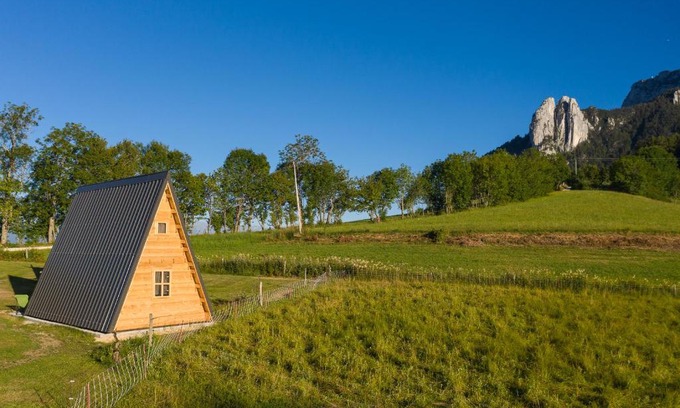 Saint-Nizier-du-Moucherotte Other | Ferme Rony Camp des Découvreurs