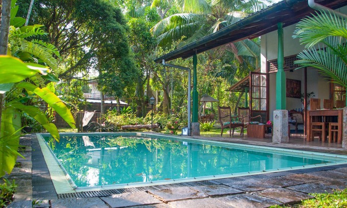 Battaramulla House | Fern Cove Villa