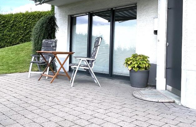 Muschede Apartment | Fewo Arnsberg-Müschede/eigener Eingang mit Terrasse und Fernblick