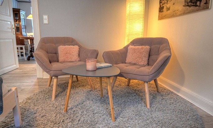 Flensburg Apartment | fewo1846 - "Unsere Blume"/charming 2-room apartment with balcony and harbor view