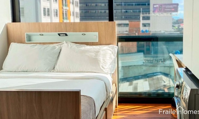 Chico Norte III Apartment | FH ~ Upscale & bright smart studio with great view