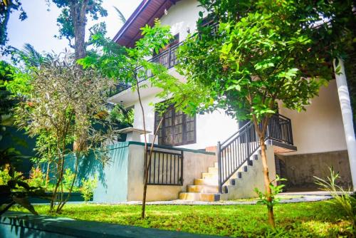 Ahangama Apartment | Fieldscape 9- 4BD Full Kitchen
