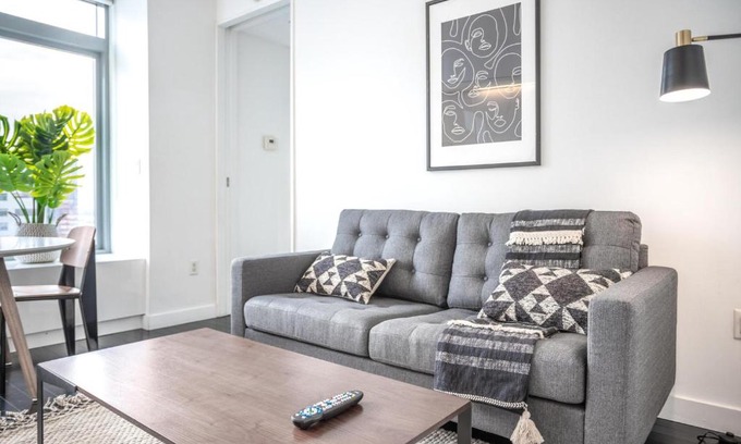 Financial District Apartment | Financial District w WD gym elevator NYC-1378