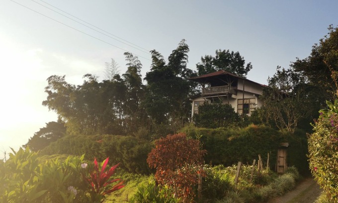 Filandia House | Finca Campestre con Hermosas Vistas