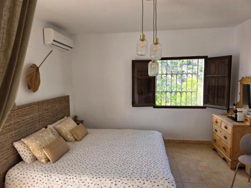 Velez de Benaudalla Bed & Breakfast | Finca el Carril
