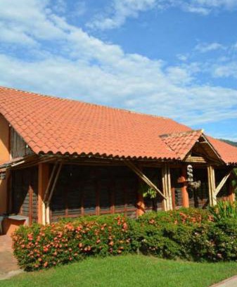 Coffee Triangle House | Finca el Lunar