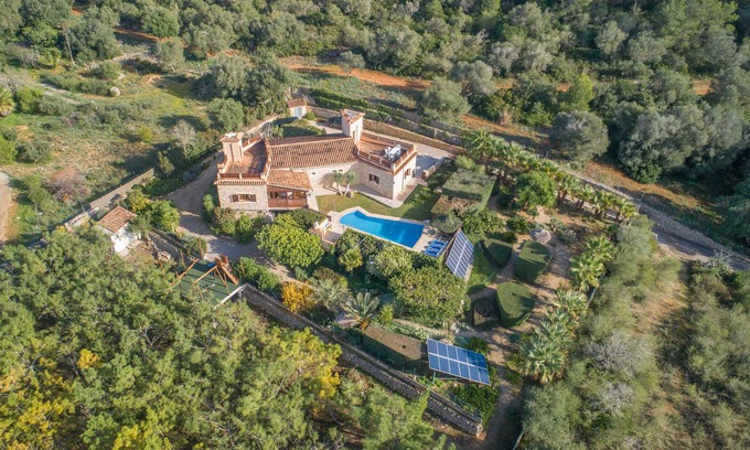 Ariany Cottage | Finca for 6 with pool, heating, playground, Ariany, Mallorca