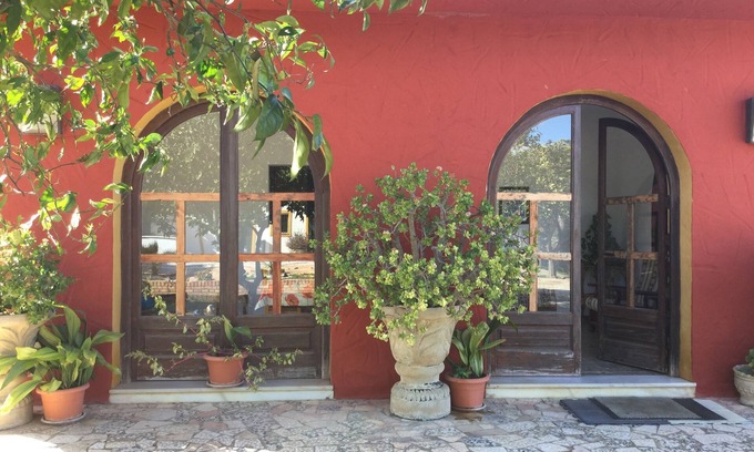 Arcos de la Frontera House | Finca La Parrilla. house for rent in Andalusia in the heart of nature