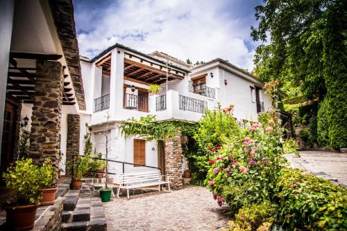 Capileira Hotel | Finca Los Llanos