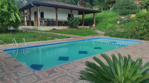 Coffee Triangle House | Finca los Pinos