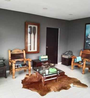 La Vega House | FINCA Once Once