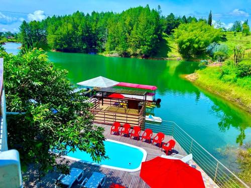 El Penol Villa | Finca Santa Monica Guatape