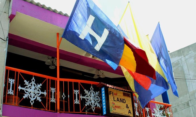 Filandia House | Find Land & a Rest