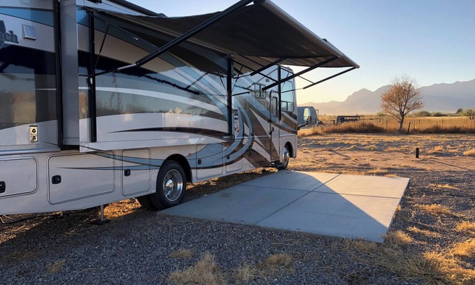 Hereford House | Find Serenity In Our Fully Stocked Class A RV