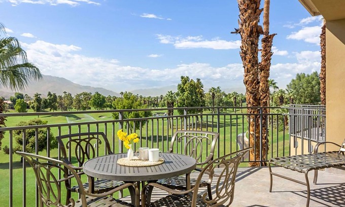 Palm Desert Resort | 𝐅𝐢𝐧𝐝𝐢𝐧𝐠 𝐌𝐞𝐢𝐥𝐢-Coachella Fun @ Desert Springs Villas Resort+Amenities
