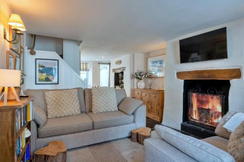 Cawsand House | Finest Retreats - Cawsand Cottage