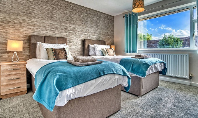 Grantham House | Finest Retreats | Lavender View