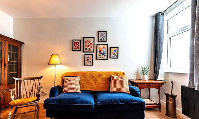 Cleethorpes Apartment | Finest Retreats - Sheila's Cottage