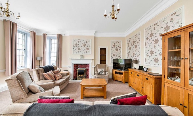 Thirsk Apartment | Finest Retreats - York Hall Apt