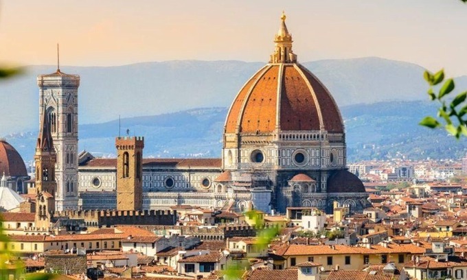Duomo Apartment | FIRENZE LUXURY IN THE CITIES HEART WITH JACCUZI & SPA
