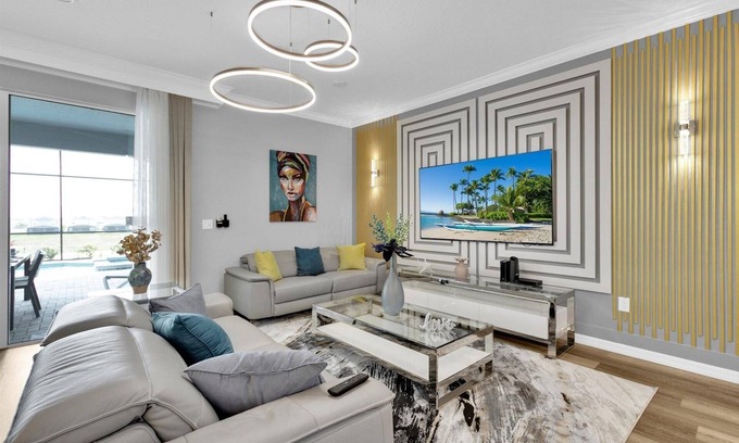 Davenport House | First Class Designer Home - Sleeps 27- Fab Games Room - Close to Disney