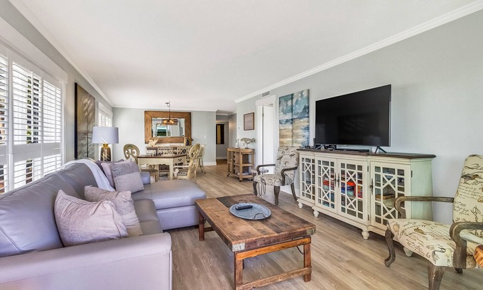 Hilton Head Condo | First Floor Condo near the beach with beach gear, washer/dryer, and pool