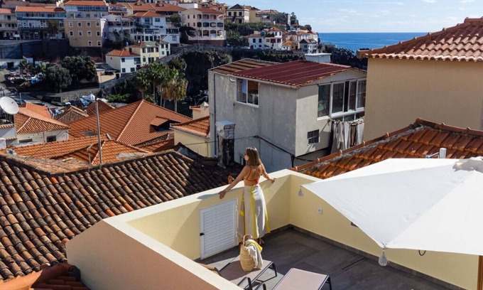 Camara de Lobos House | Fisherhouse23 Comfortable holiday residence