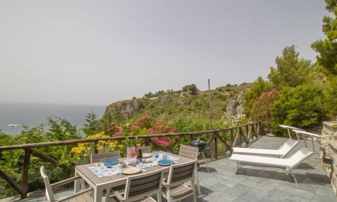 Sperlonga House | Fisherman Cove by Interhome