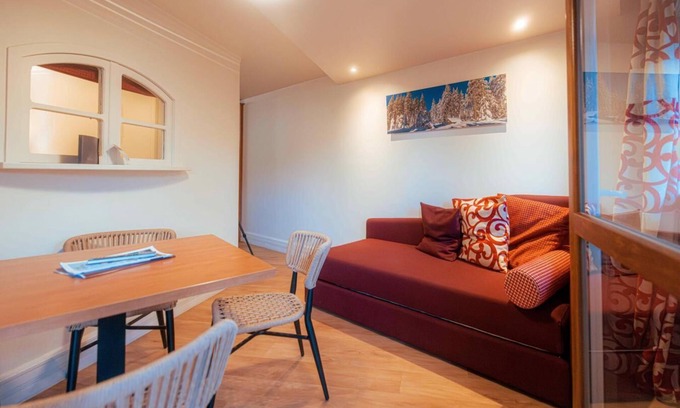 La Bresse Apartment | Fitness, swimming pool, sauna, hammam, terrace, balcony, parking, tv, 32m², La Bresse