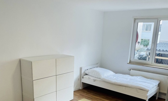 Rosenberg Apartment | Fitters' apartment with 5 beds in Stuttgart