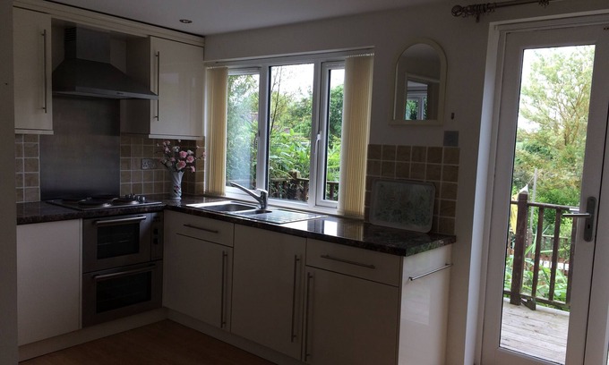 Haddiscoe House | Five minutes from the Norfolk Broads nationak park - idyllic rural retreat